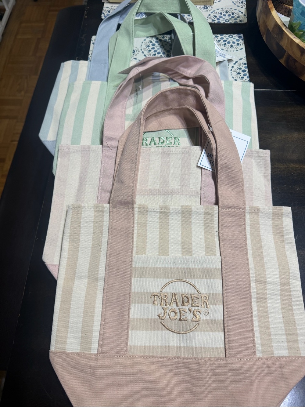 (1) Trader Joe's Blush Stripe Canvas Tote. Please pick a color ( one item only )